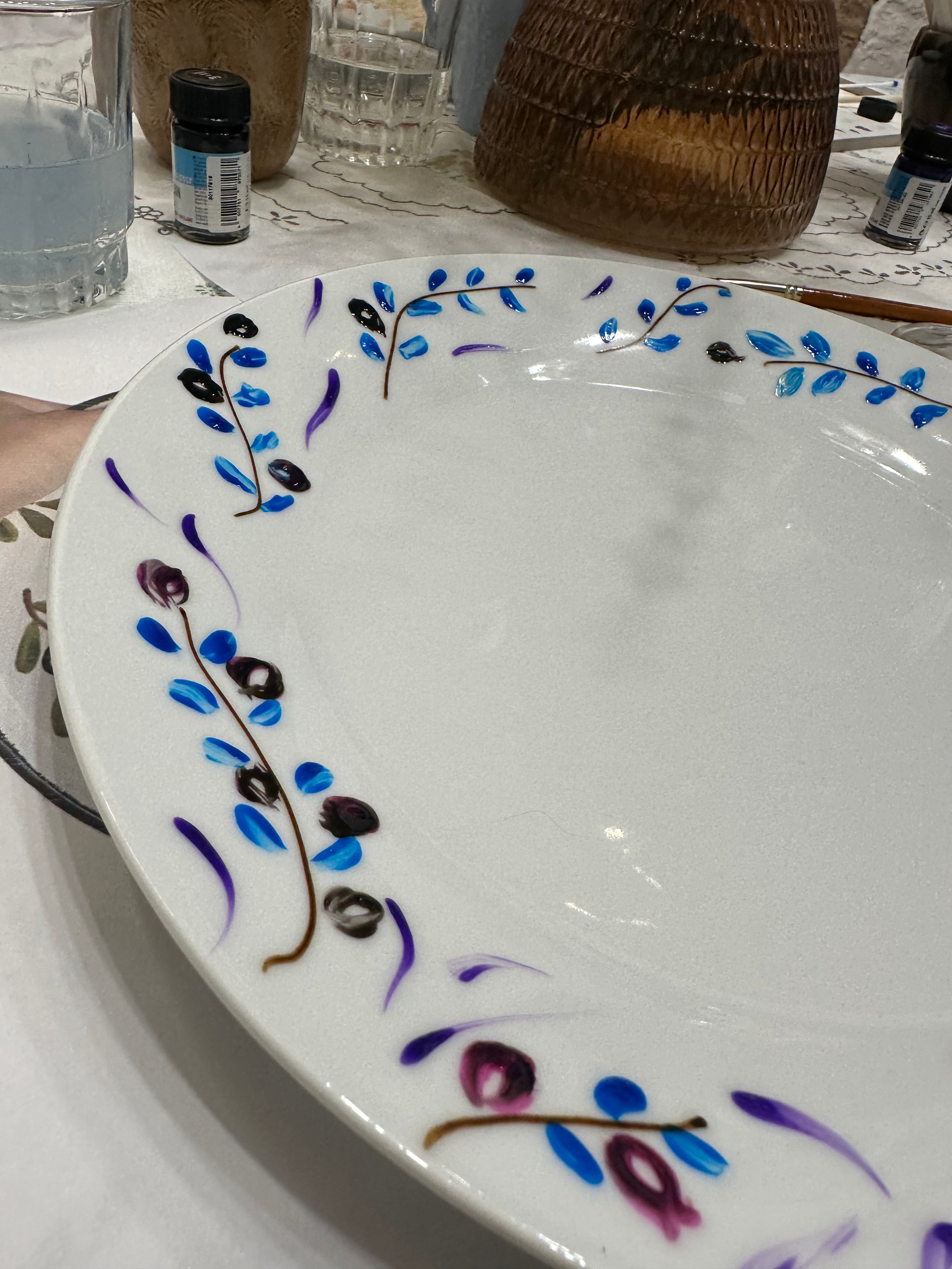 Contacts for booking: Ceramic Painting Workshop in Riga - Create Your Own Souvenir