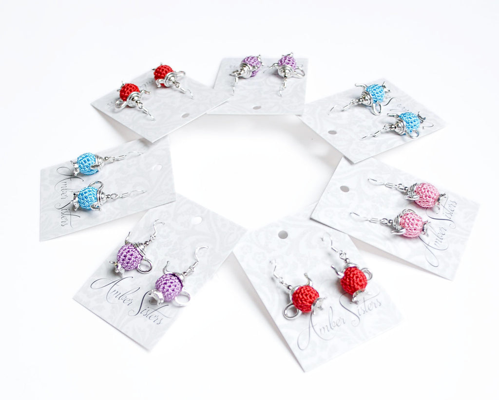 Handmade Mini Teapot Earrings – Cute Crochet Jewelry, Unique Gift Idea for Tea Lovers, Artisan Earrings